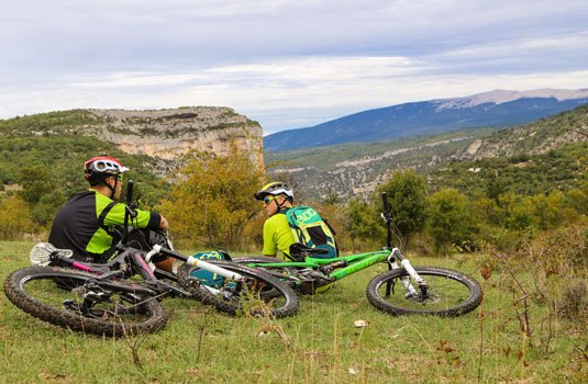 Große MTB-Tour durch das Vaucluse - Etappe der Nesque-Schluchten