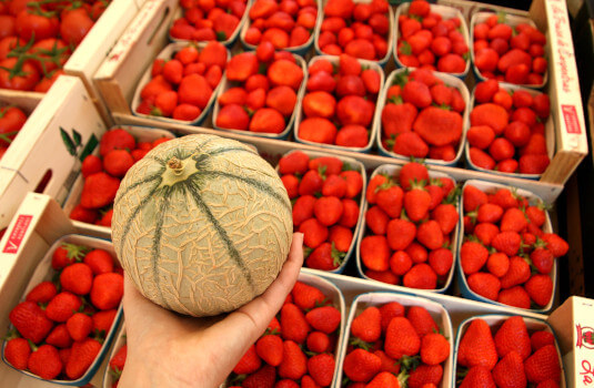 Au marché - ©VALIZ STORIZ