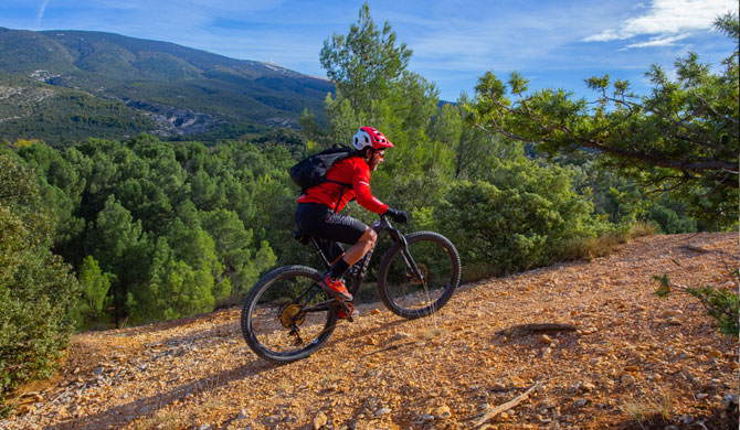 VTT en Vaucluse @ Hocquel