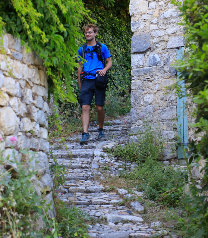 Randonnée dans les rues de Brantes